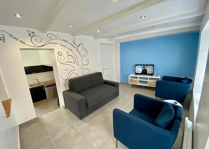 Hébergement de vacances La Petite Maison à Deux Pas De La *